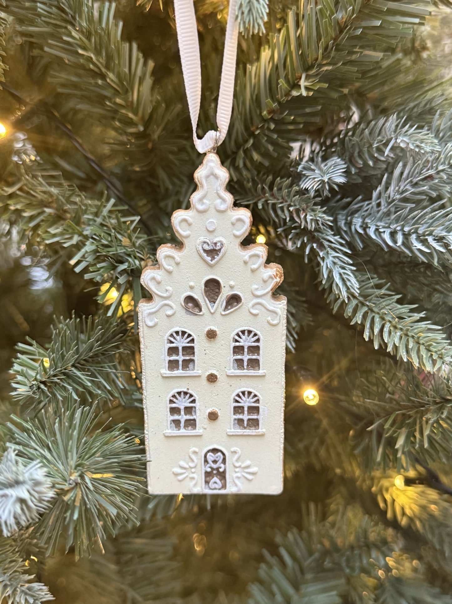 Heirloom Collection Winter White